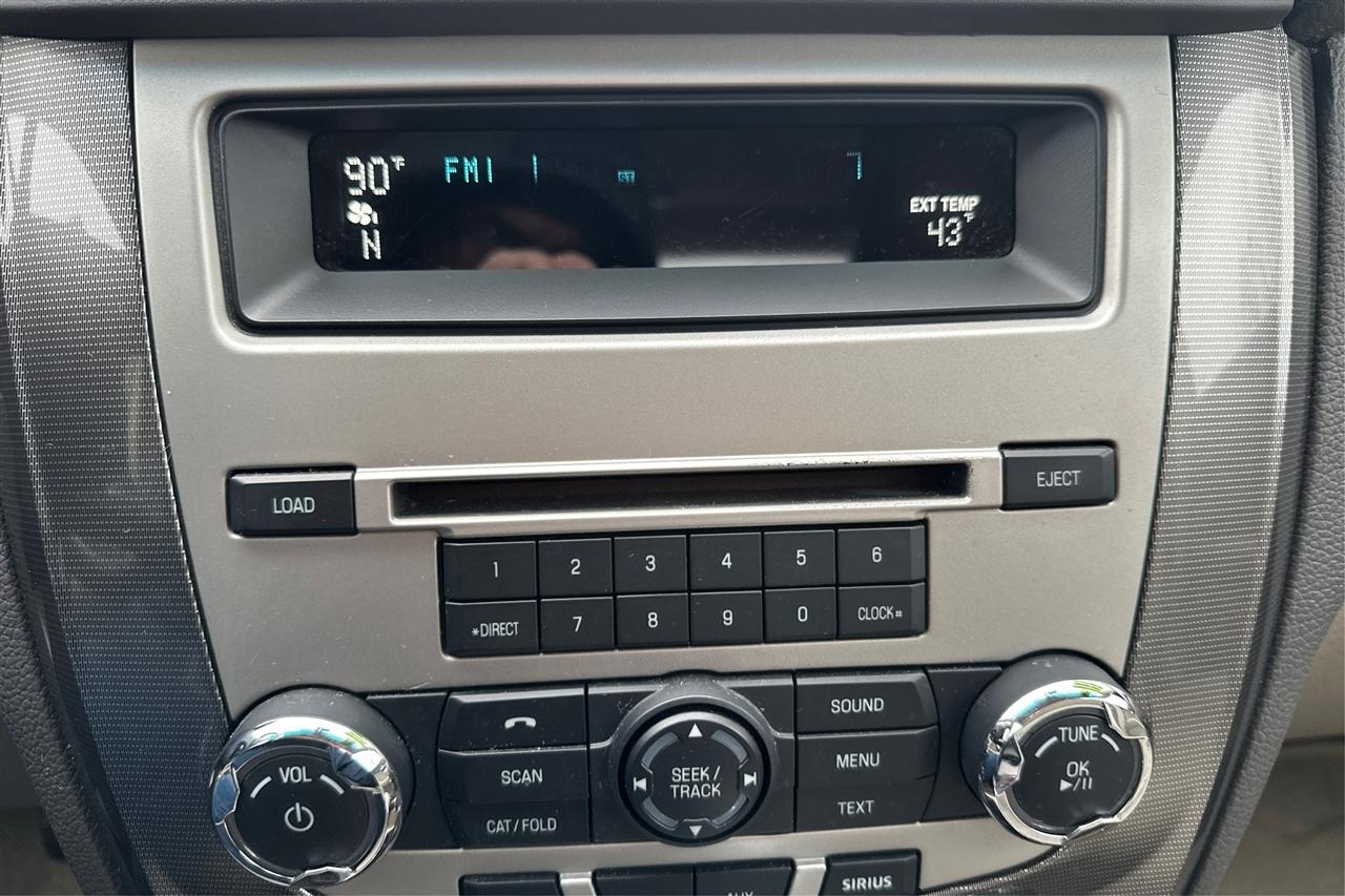 Ford Fusion SEL 4D Sedan 2012