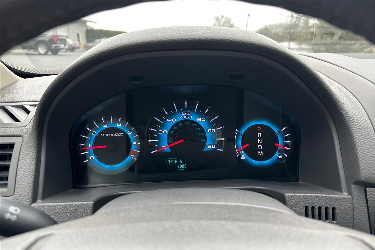 Ford Fusion SEL 4D Sedan 2012