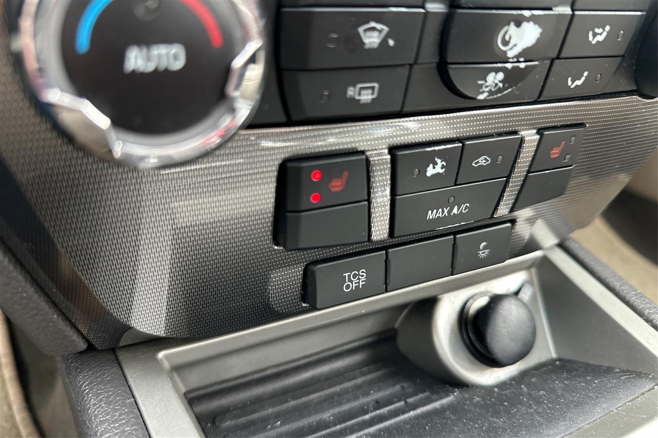 Ford Fusion SEL 4D Sedan 2012