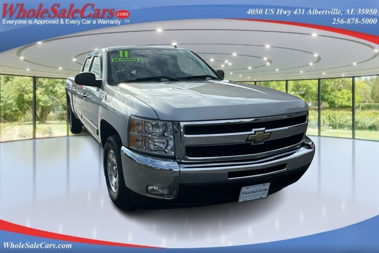 Chevrolet Silverado 1500 1LT Crew Cab 2WD 2011