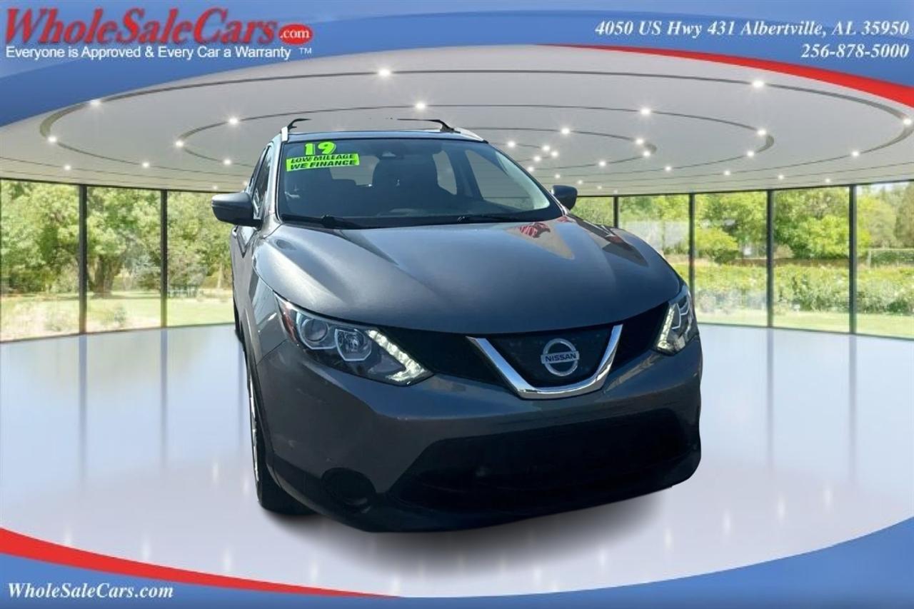 Nissan Rogue Sport SV 4D SUV FWD 2019