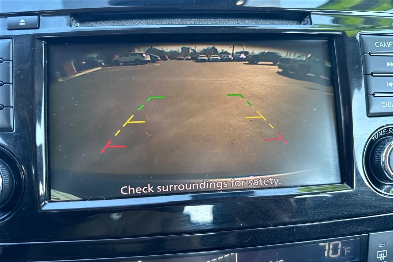 Nissan Rogue Sport SV 4D SUV FWD 2019