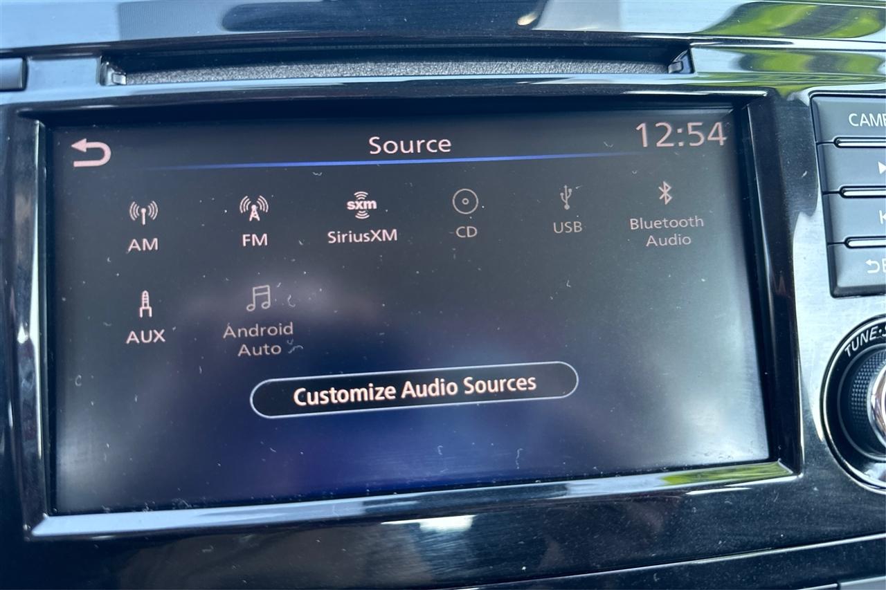 Nissan Rogue Sport SV 4D SUV FWD 2019