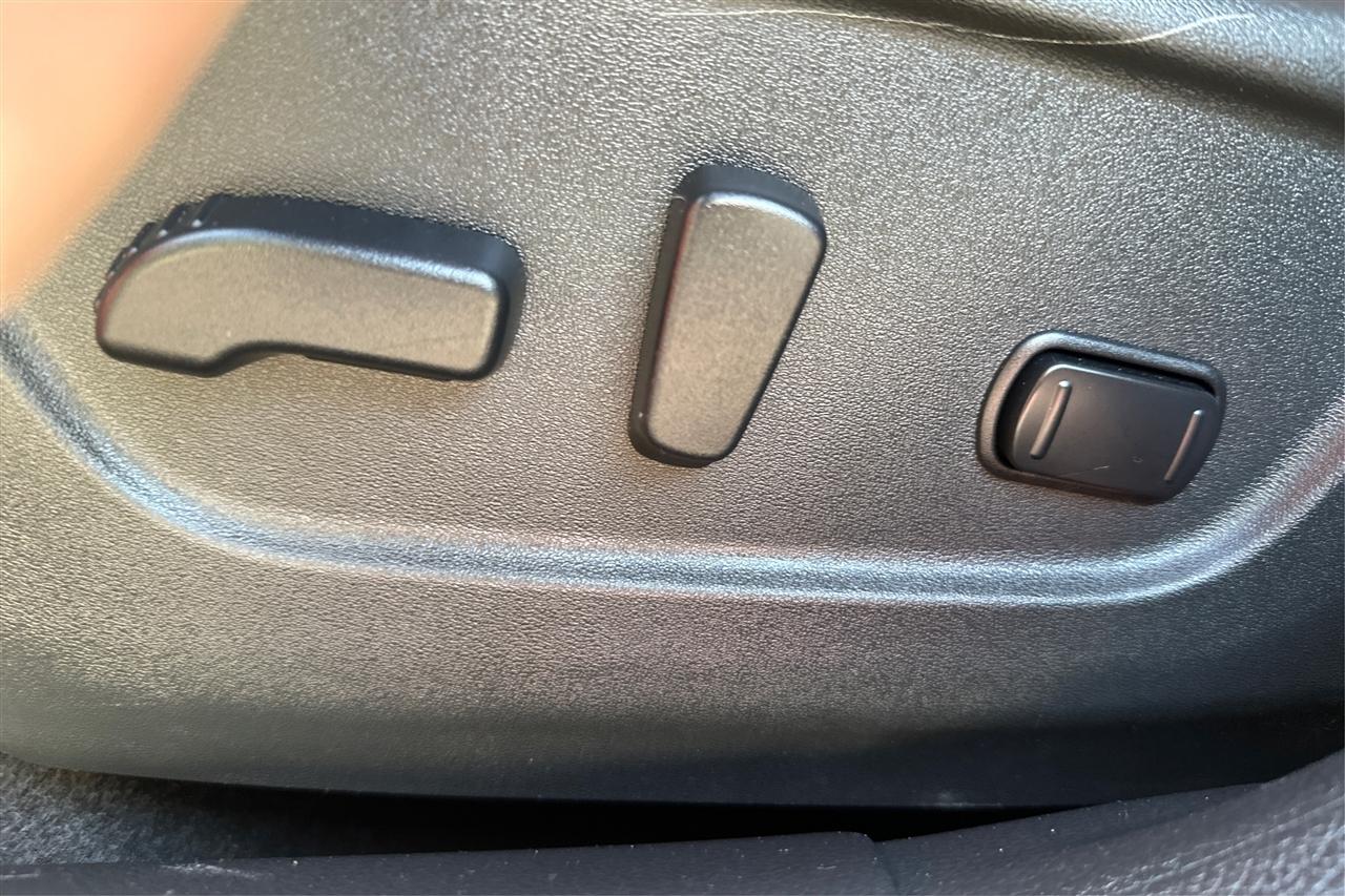 Nissan Rogue SL 4D SUV FWD 2020