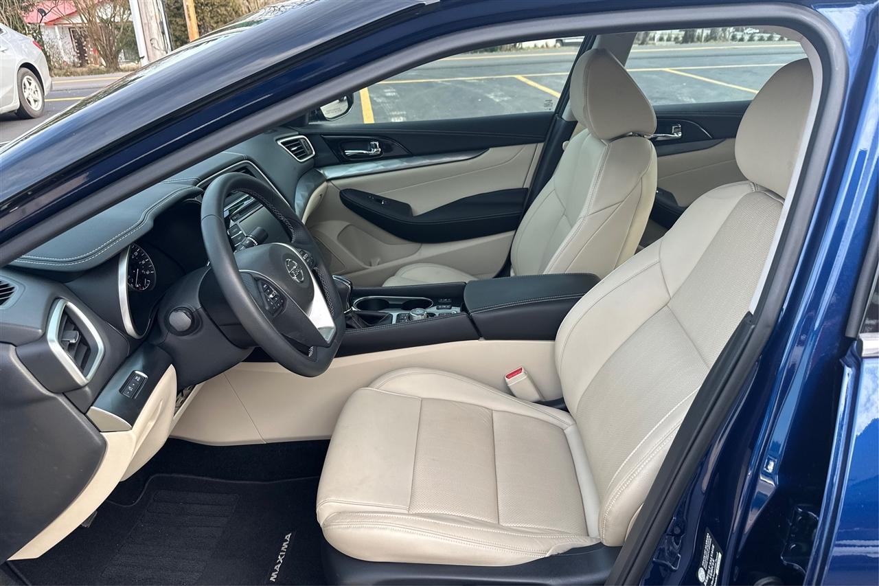 Nissan Maxima SV 4D Sedan 2019