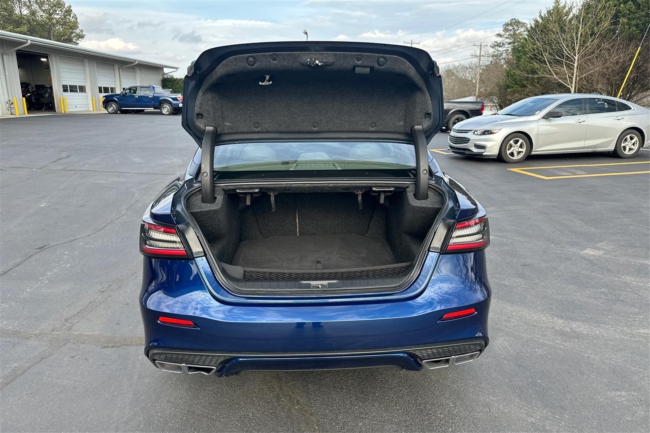 Nissan Maxima SV 4D Sedan 2019