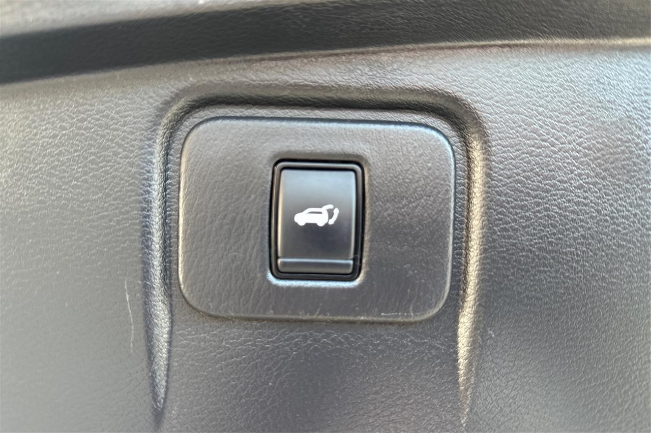 Nissan Murano SL 4D SUV FWD 2023