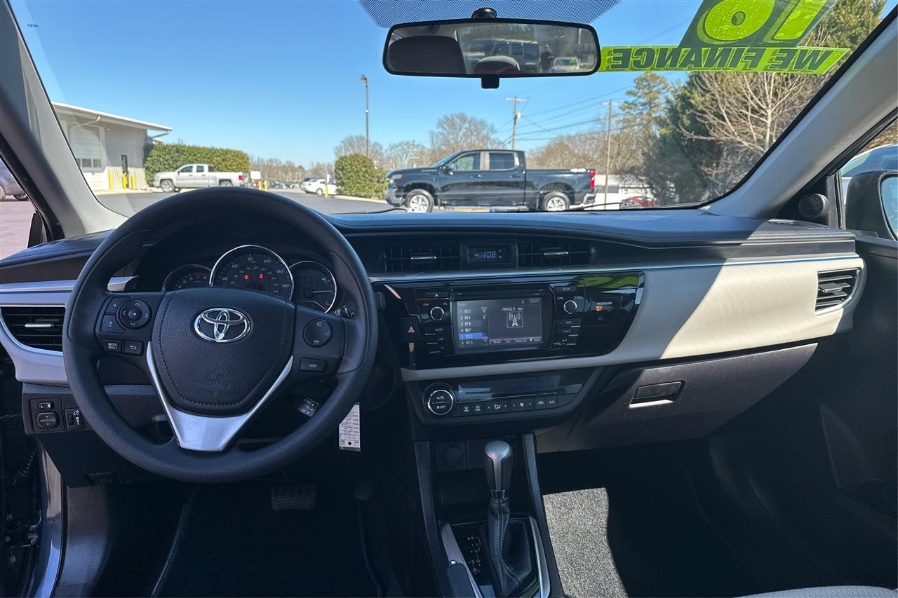 Toyota Corolla L 4D Sedan 2016