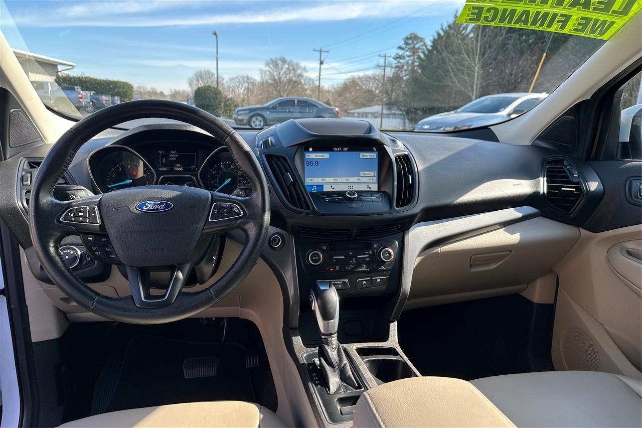 Ford Escape SEL 4D SUV FWD 2019