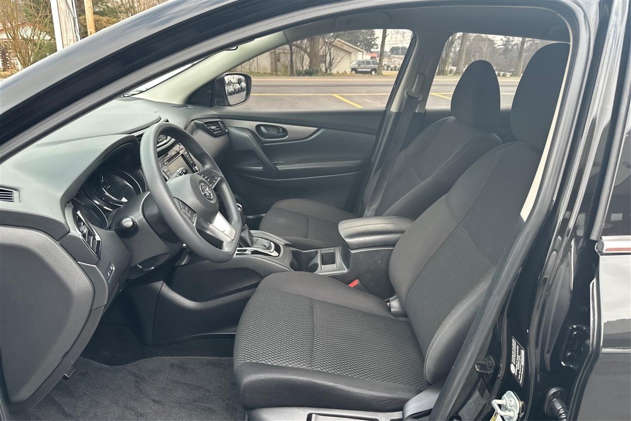 Nissan Rogue Sport S 4D SUV FWD 2022