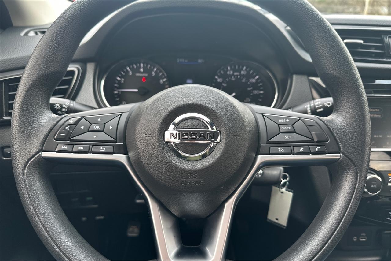 Nissan Rogue Sport S 4D SUV FWD 2022