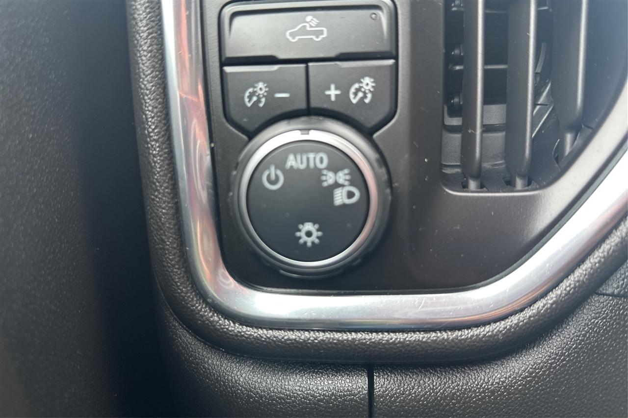 Chevrolet Silverado 1500 LT 4WD 2021