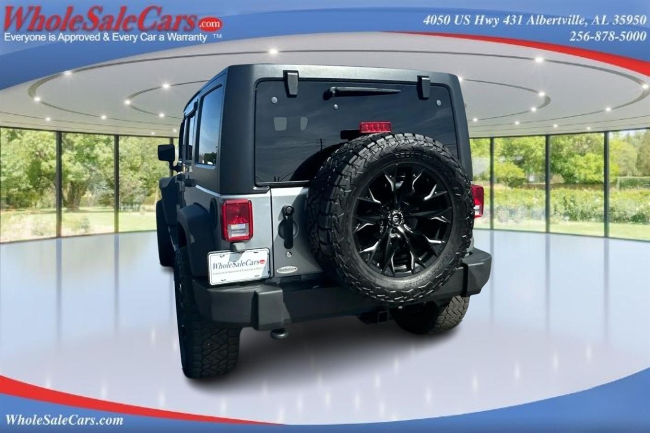 Jeep Wrangler Unlimited Sport 4D SUV 4WD 2017