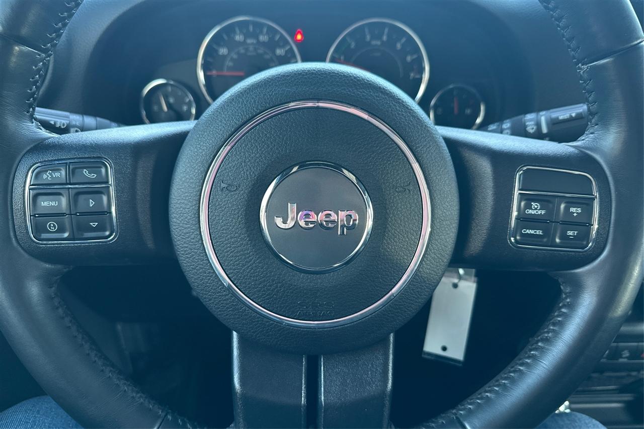 Jeep Wrangler Unlimited Sport 4D SUV 4WD 2017