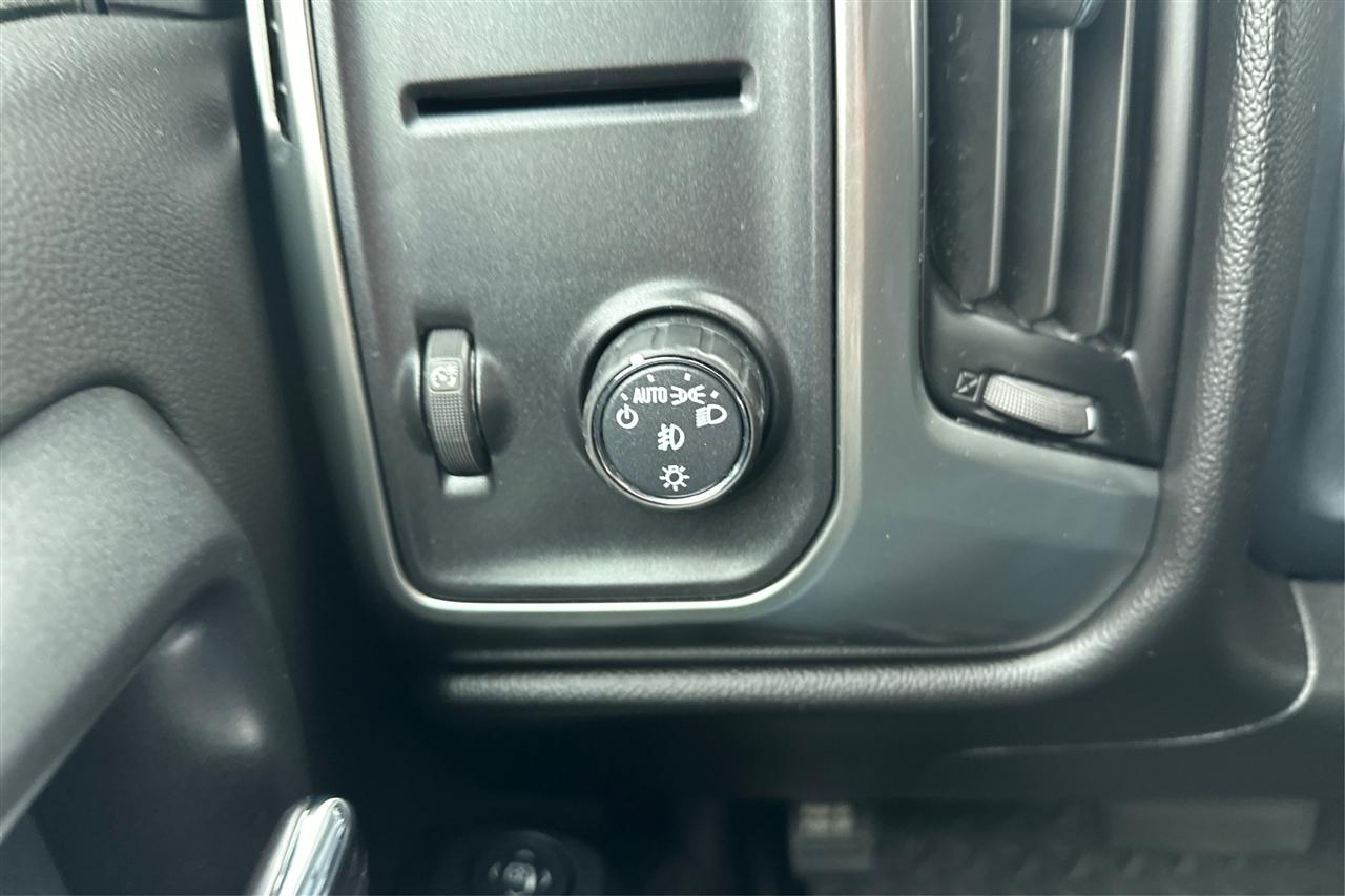 Chevrolet Silverado 1500 1LT Crew Cab 2WD 2018