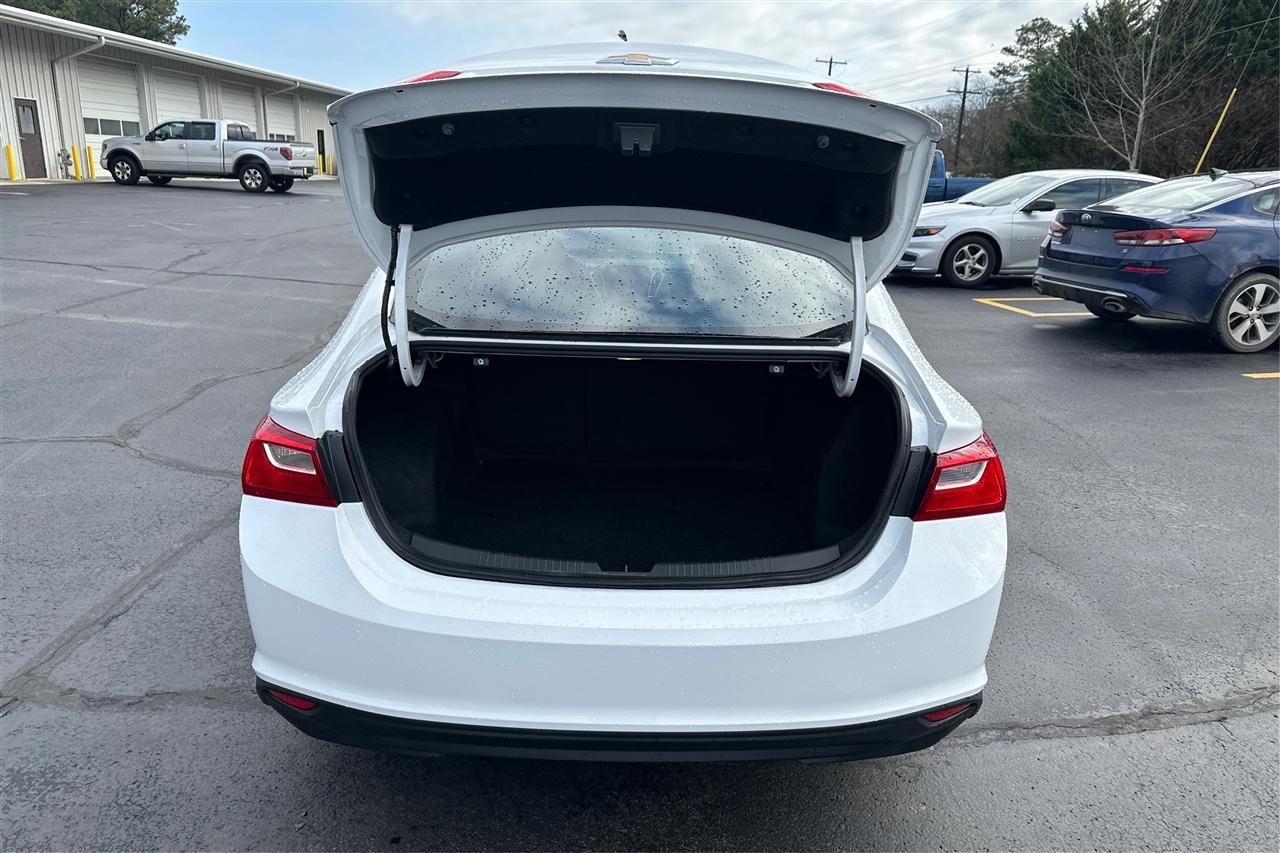 Chevrolet Malibu LS 4D Sedan 2020