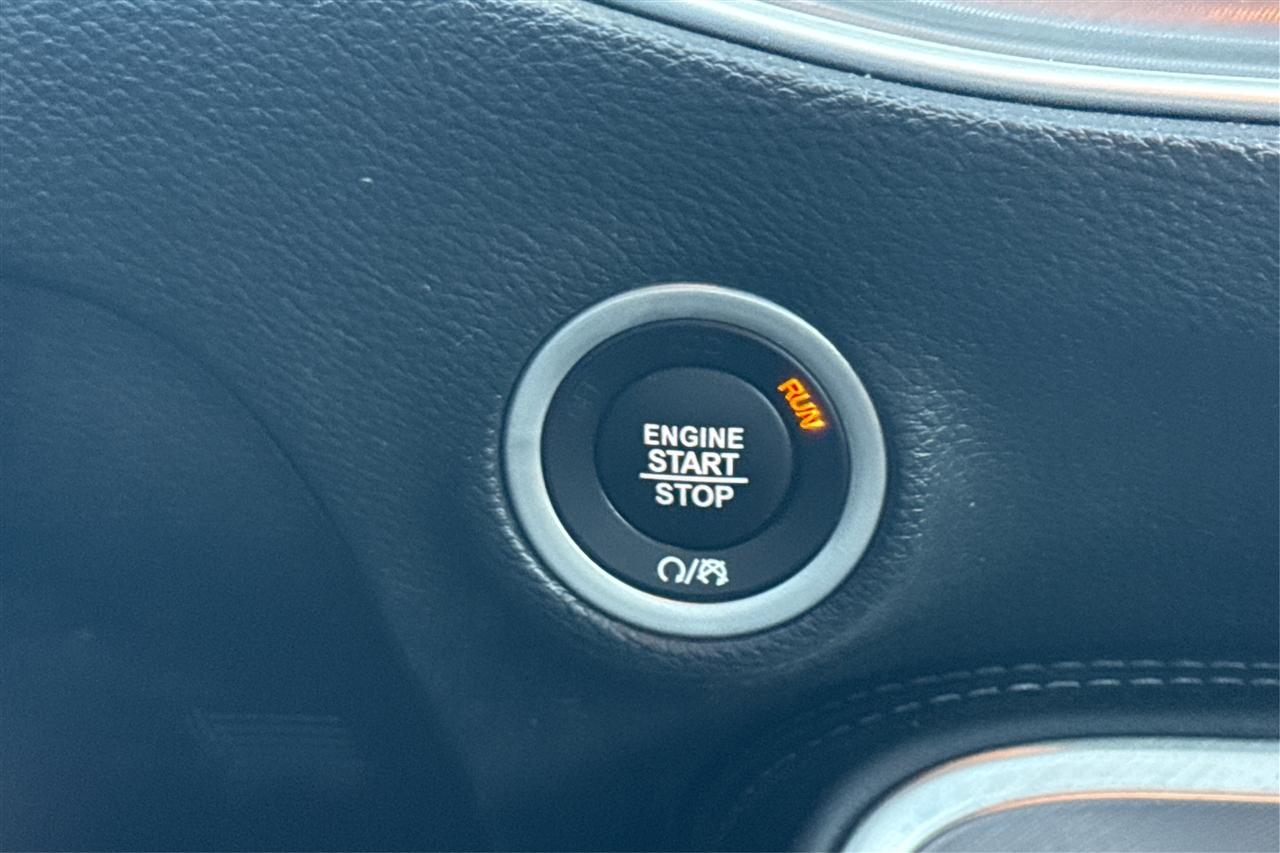 Dodge Challenger GT 2D Coupe 2022