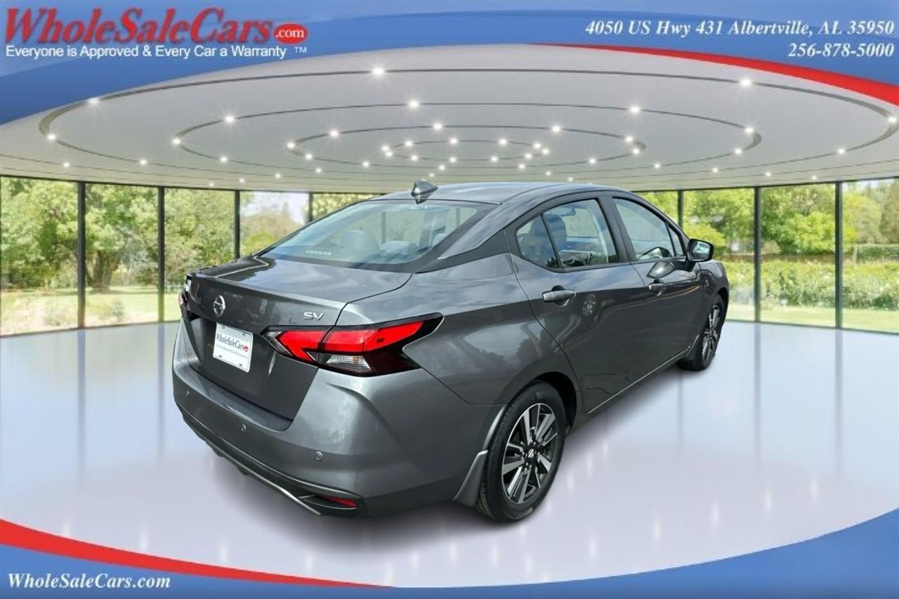 Nissan Versa SV 4D Sedan 2020