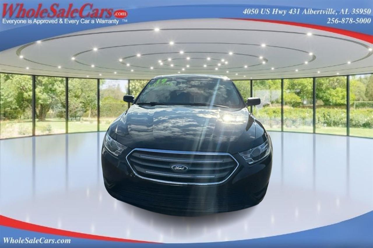 Ford Taurus SE 4D Sedan 2019