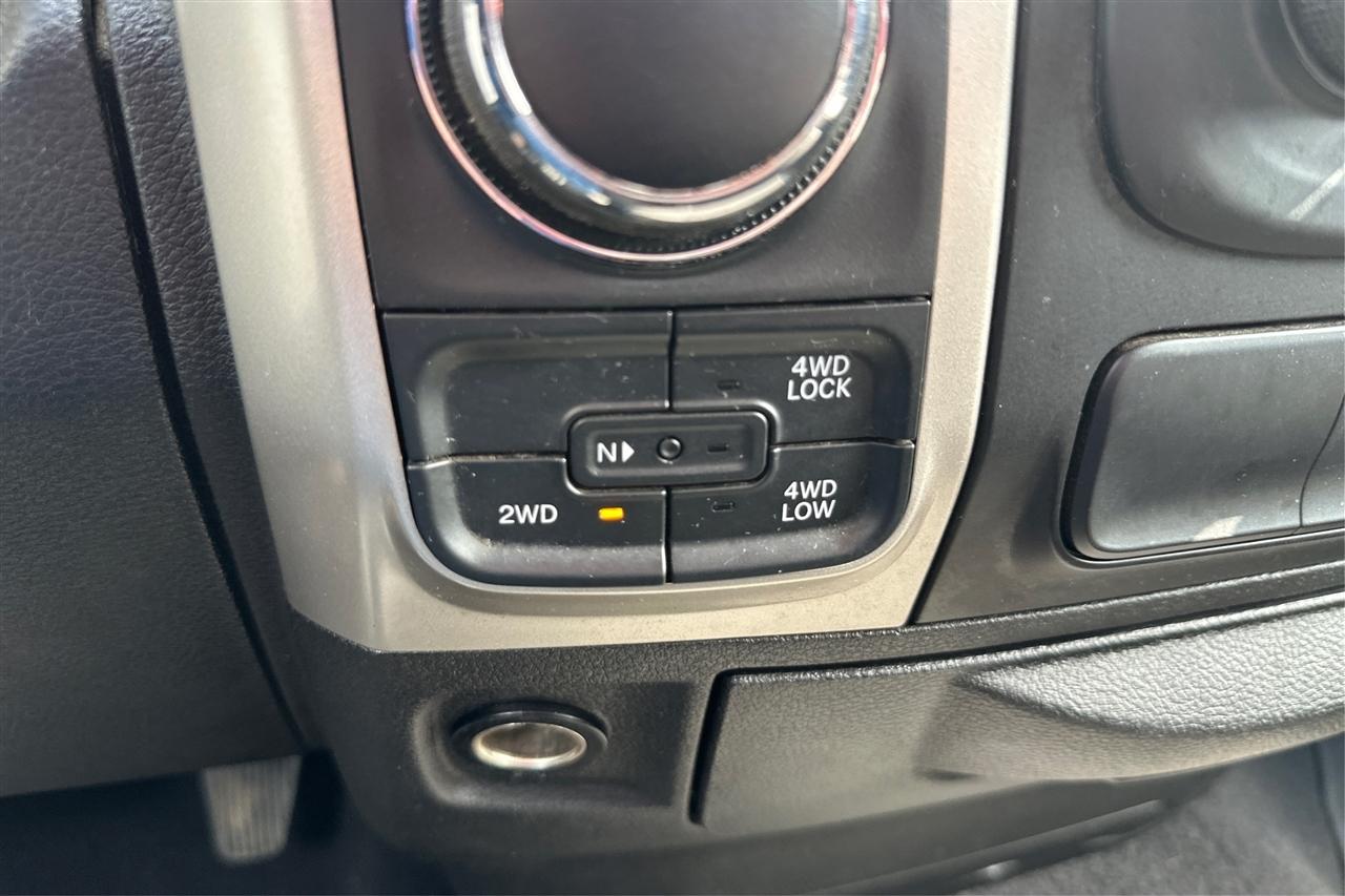 RAM 1500 DS Warlock Quad Cab 4WD SWB 2020