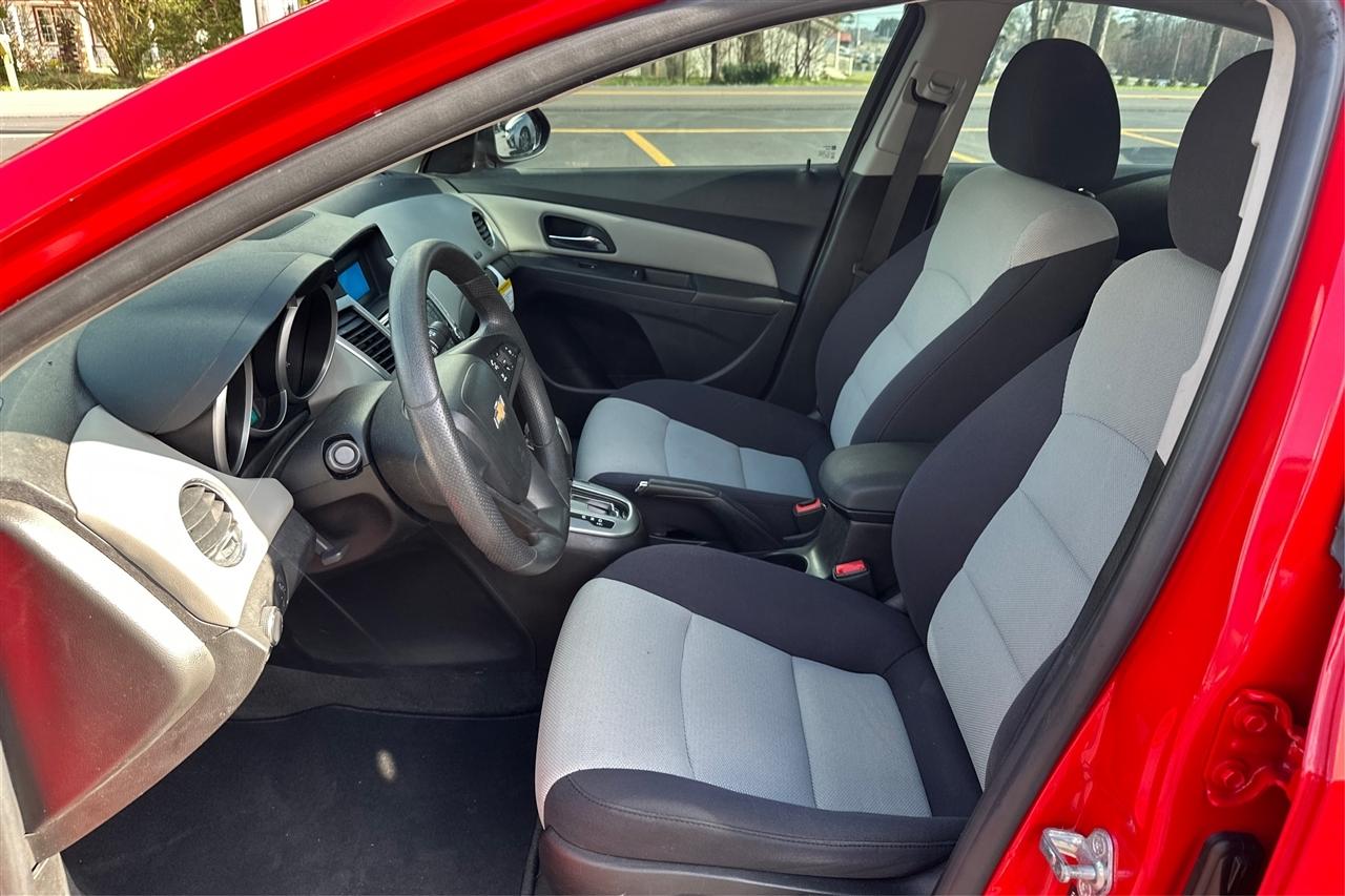 Chevrolet Cruze LS 4D Sedan 2015