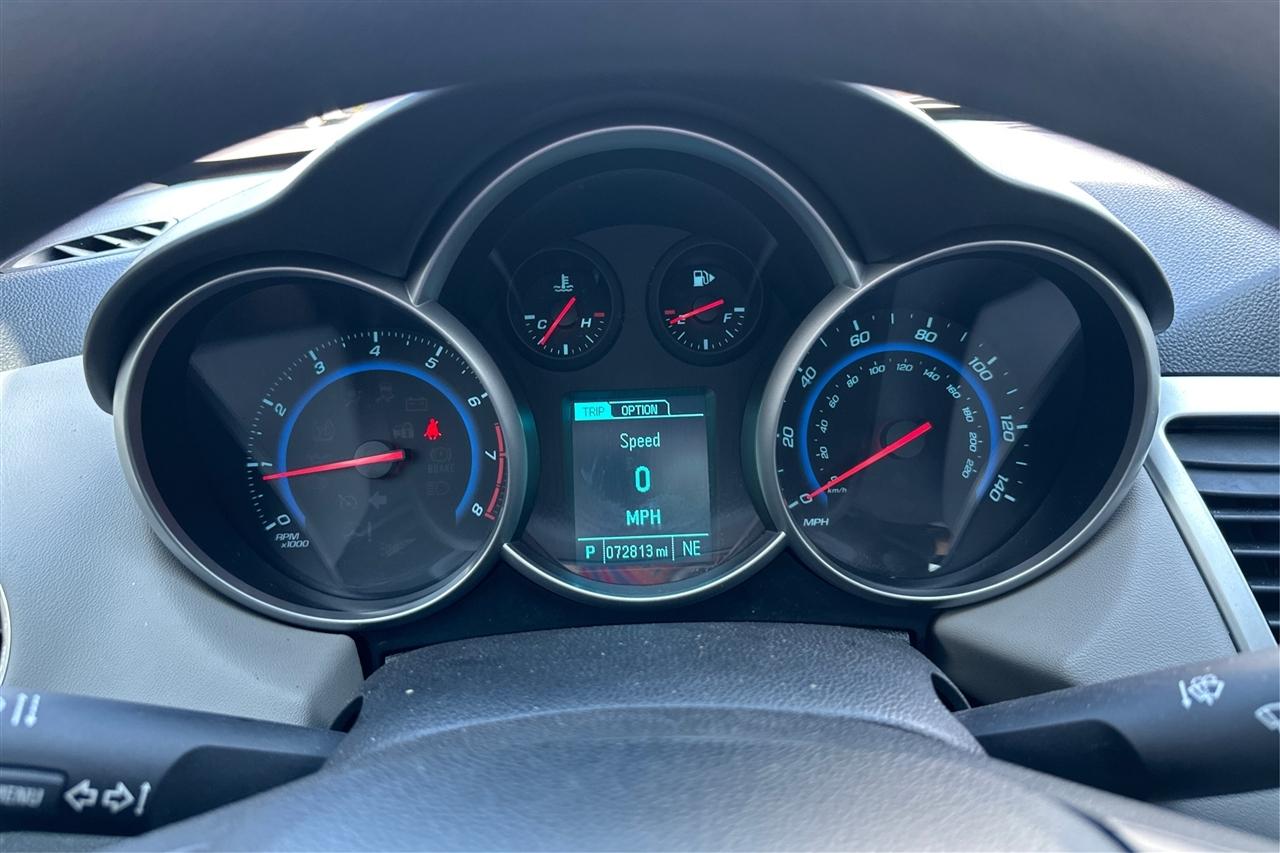 Chevrolet Cruze LS 4D Sedan 2015