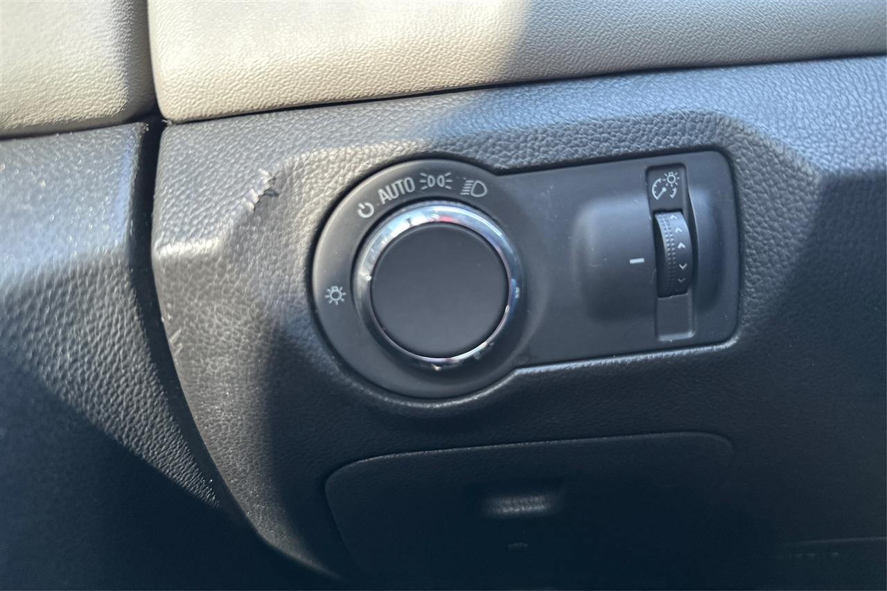 Chevrolet Cruze LS 4D Sedan 2015