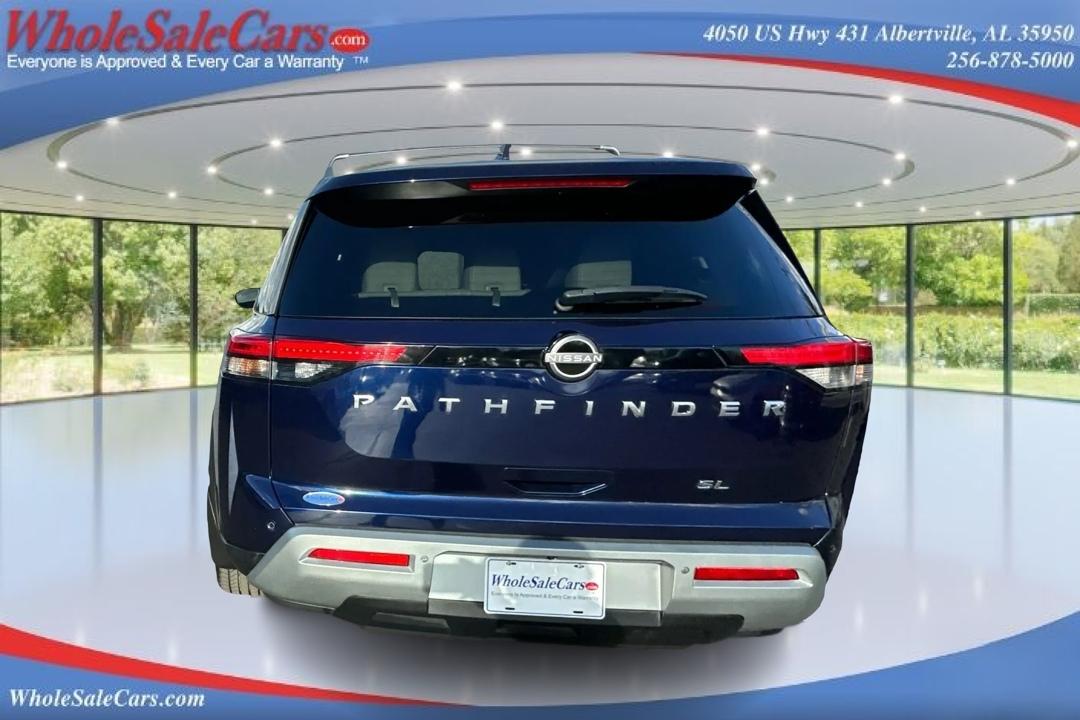 Nissan Pathfinder SL 4D SUV FWD 2022