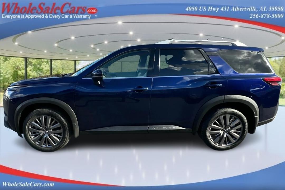 Nissan Pathfinder SL 4D SUV FWD 2022