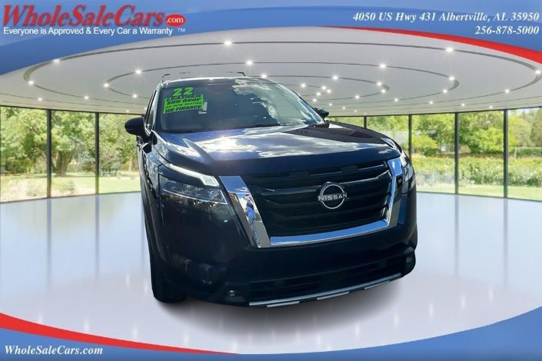 Nissan Pathfinder SL 4D SUV FWD 2022