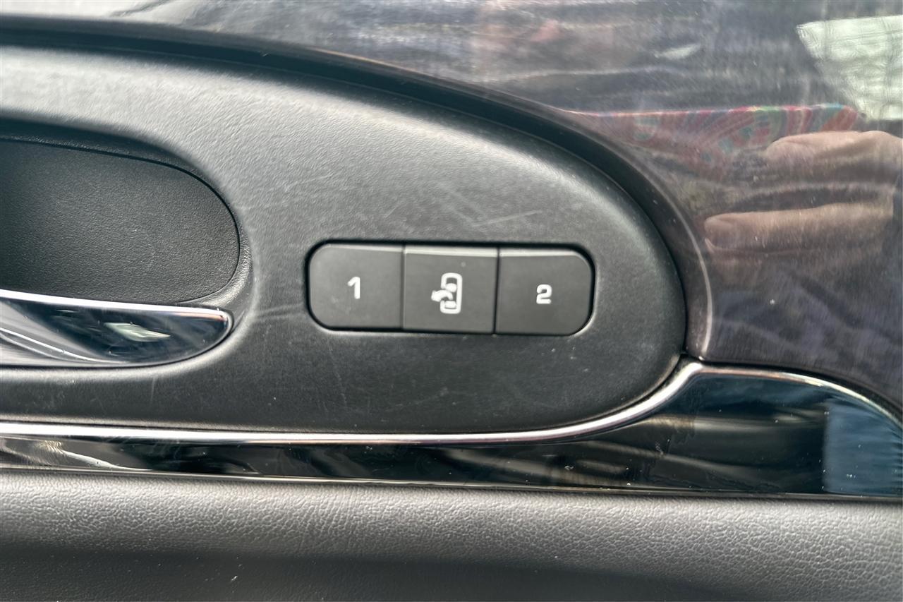 Buick Enclave Premium 4D SUV AWD 2015