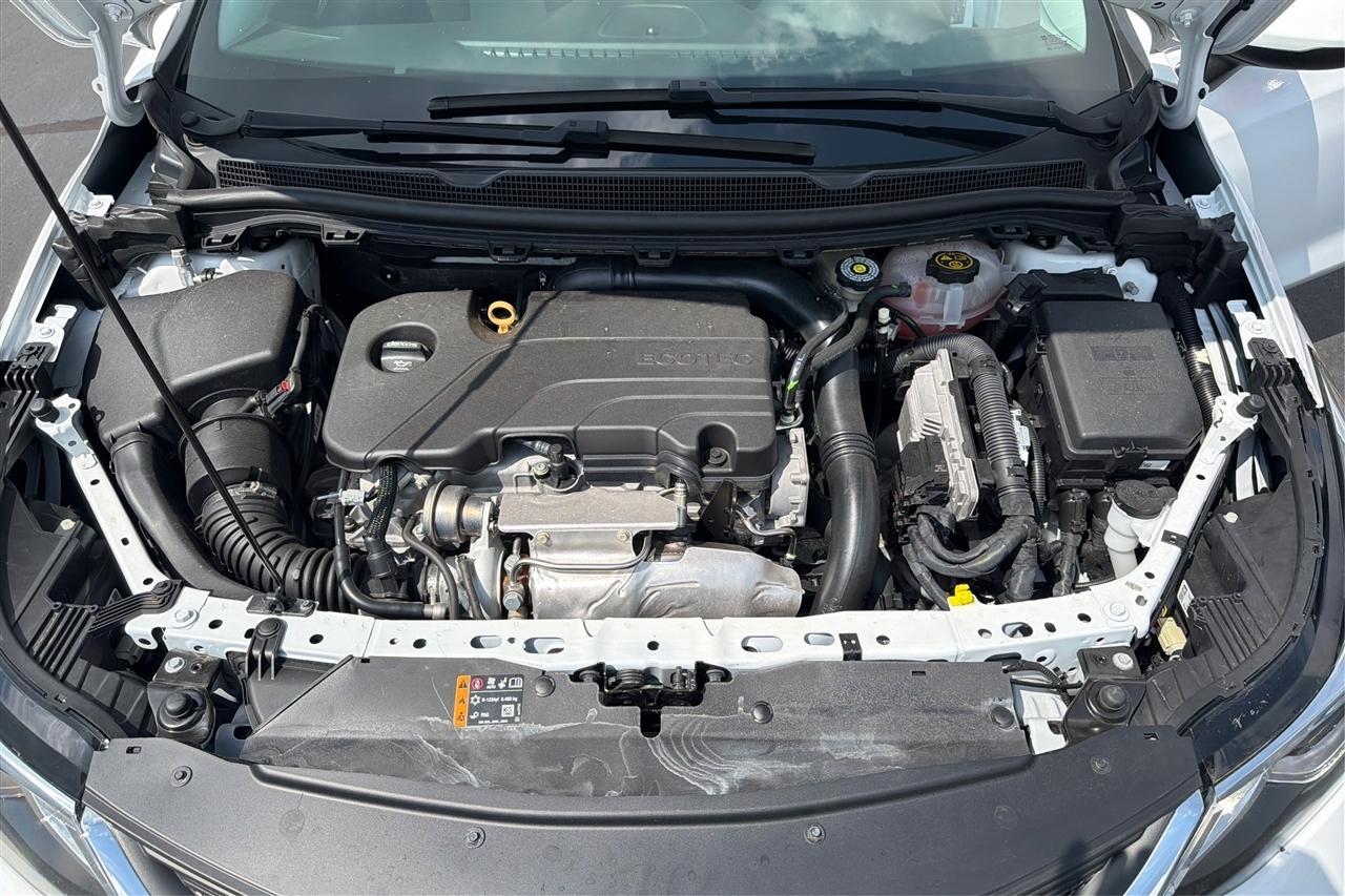 Chevrolet Cruze LT 4D Sedan at 2019