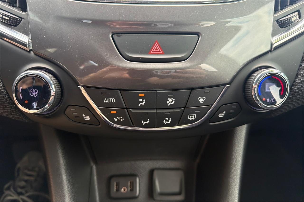 Chevrolet Cruze LT 4D Sedan at 2019