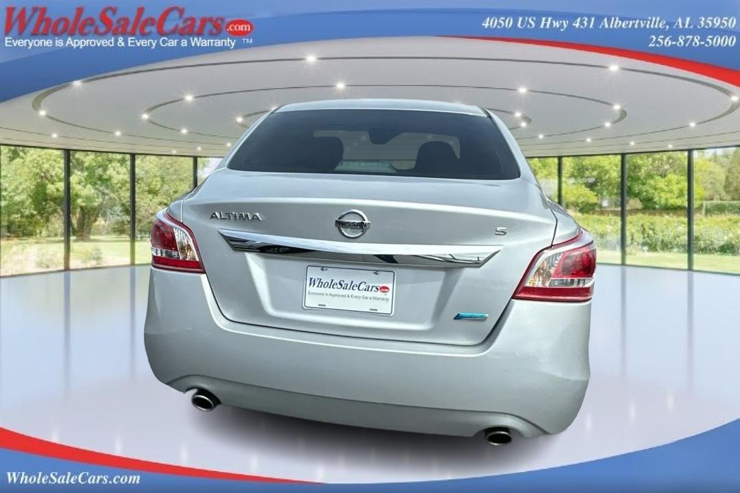 Nissan Altima Base 4D Sedan 2015