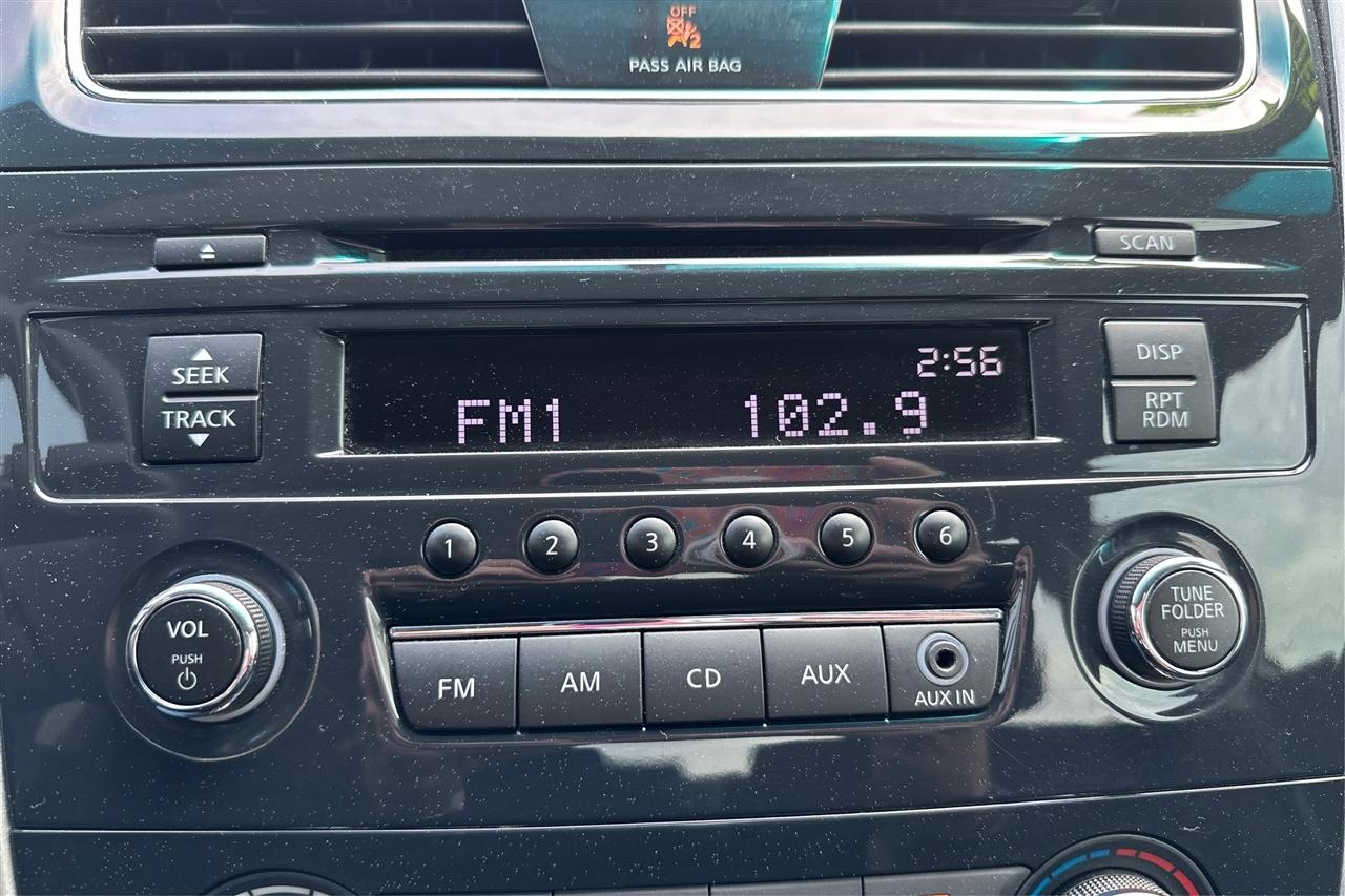 Nissan Altima Base 4D Sedan 2015