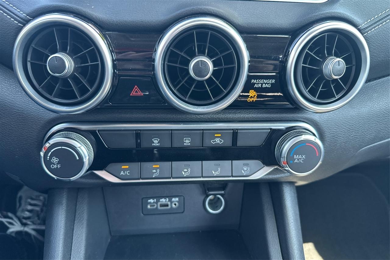 Nissan Sentra SV 4D Sedan 2022