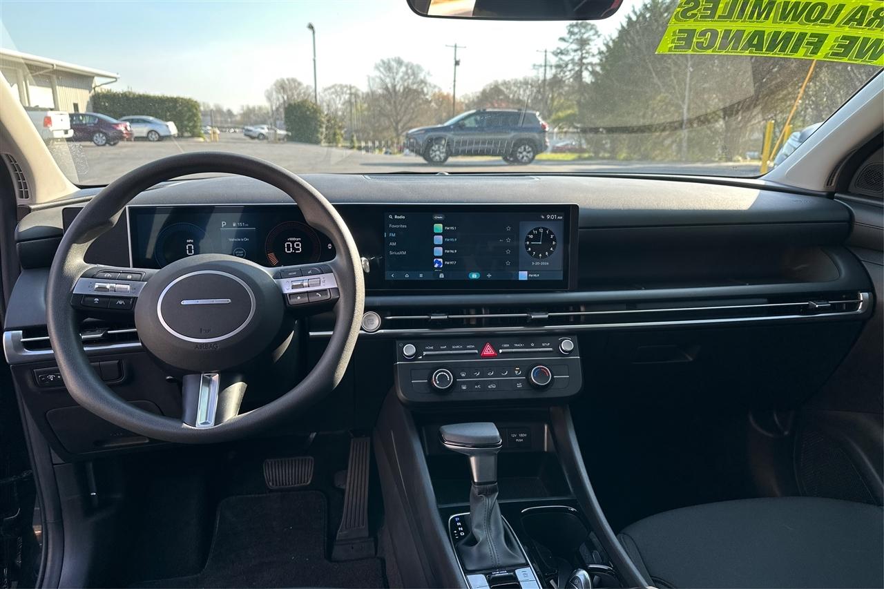 Hyundai Tucson SE 4D SUV FWD 2025