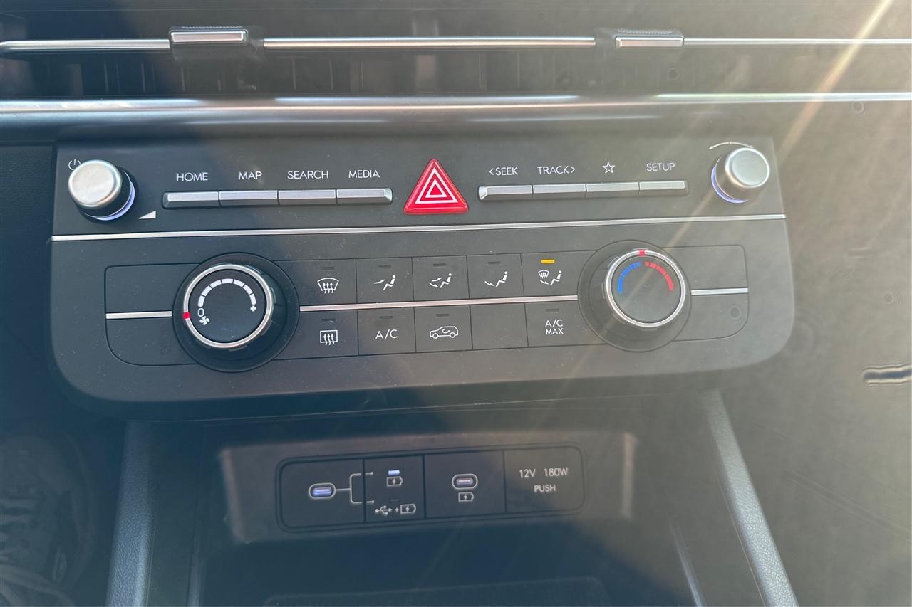 Hyundai Tucson SE 4D SUV FWD 2025