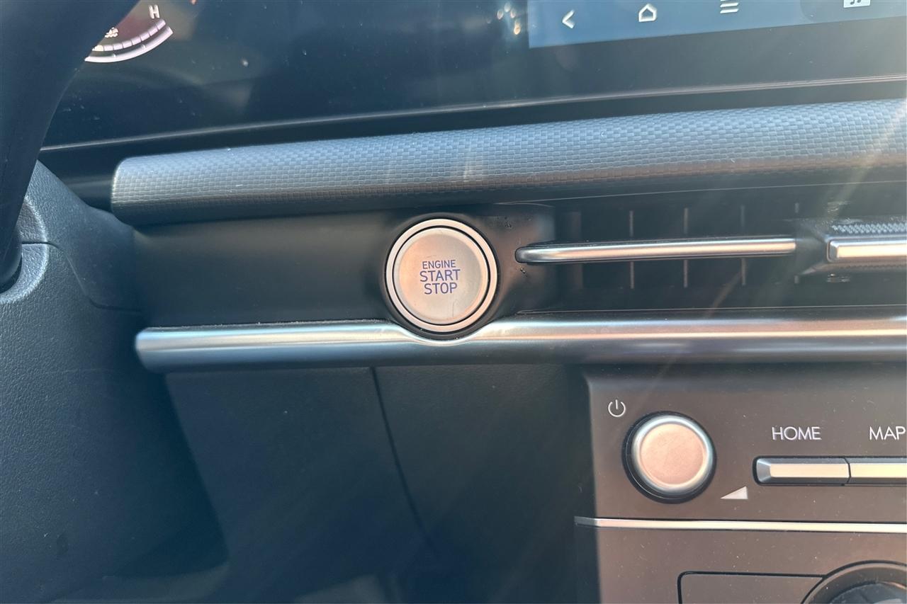 Hyundai Tucson SE 4D SUV FWD 2025