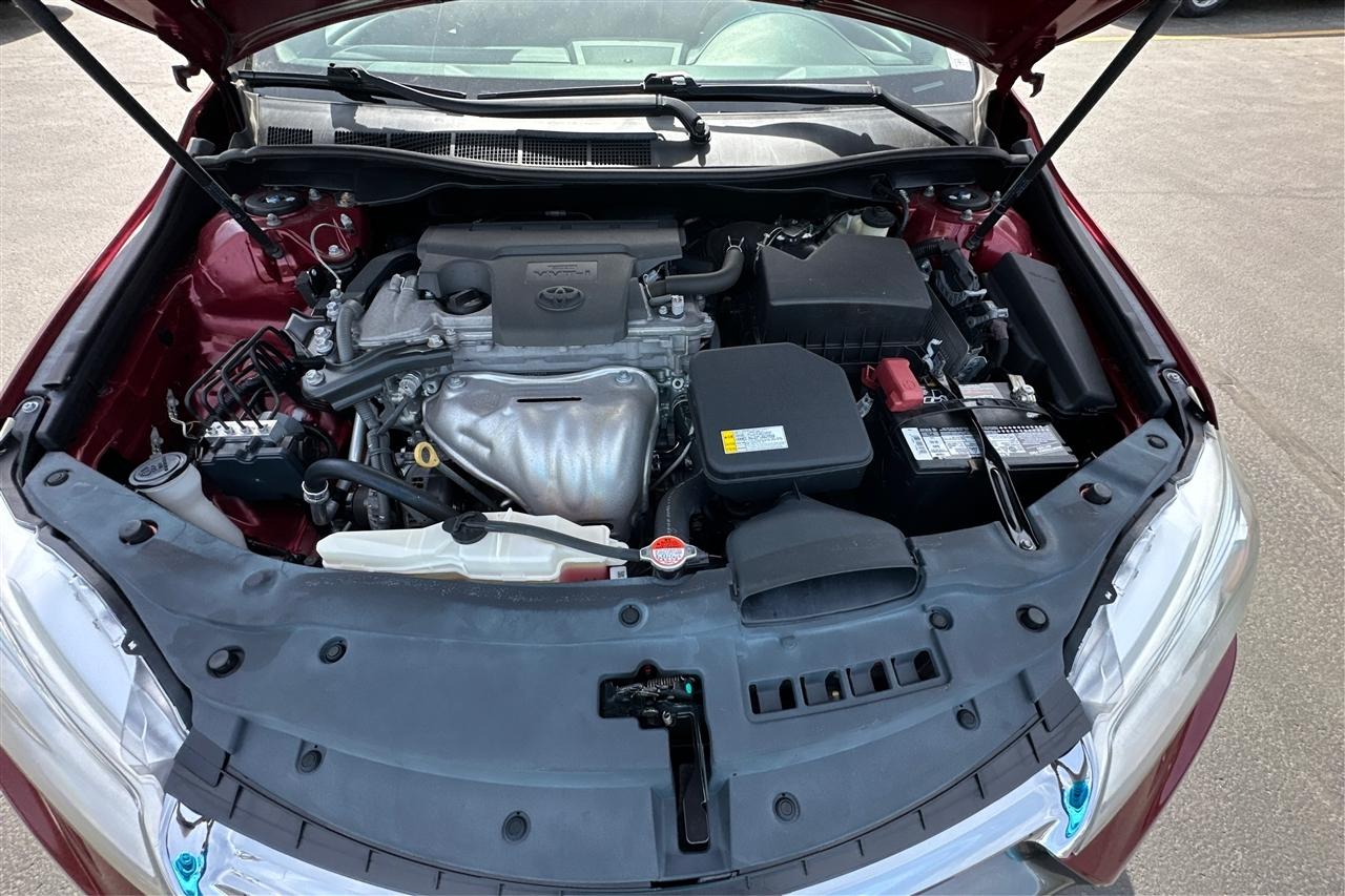 Toyota Camry XLE 4D Sedan 2016