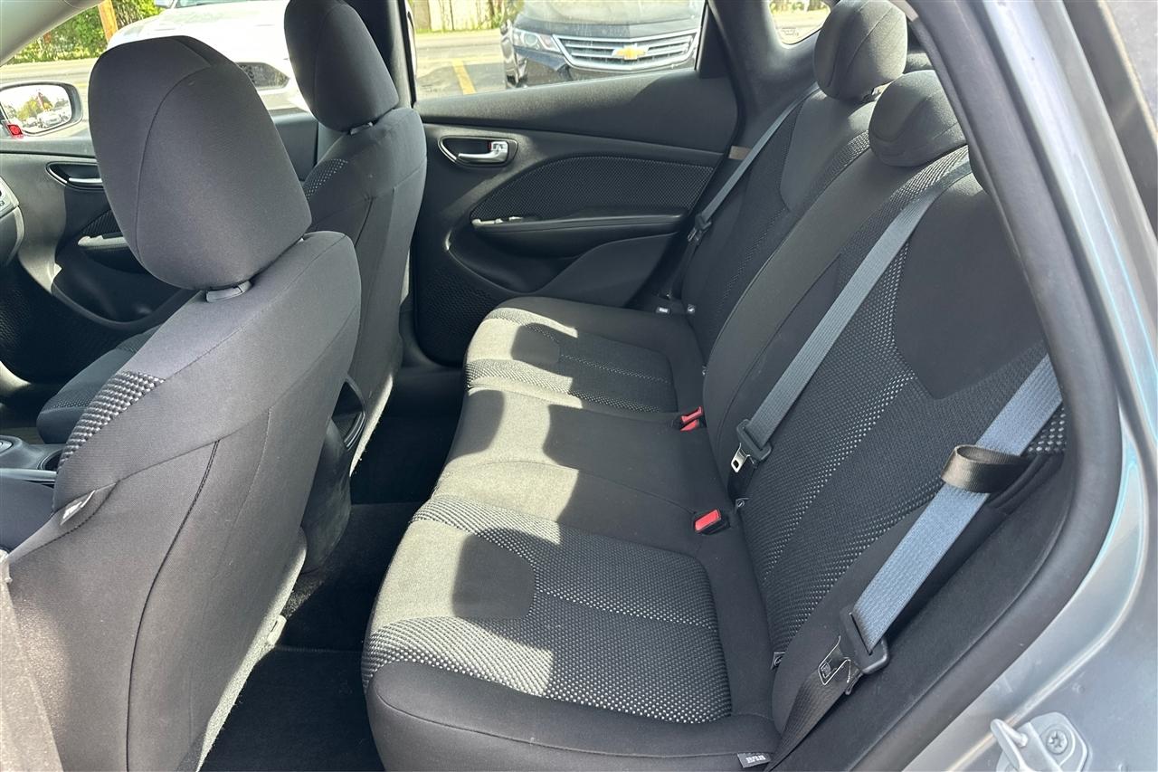 Dodge Dart SE 4D Sedan 2016