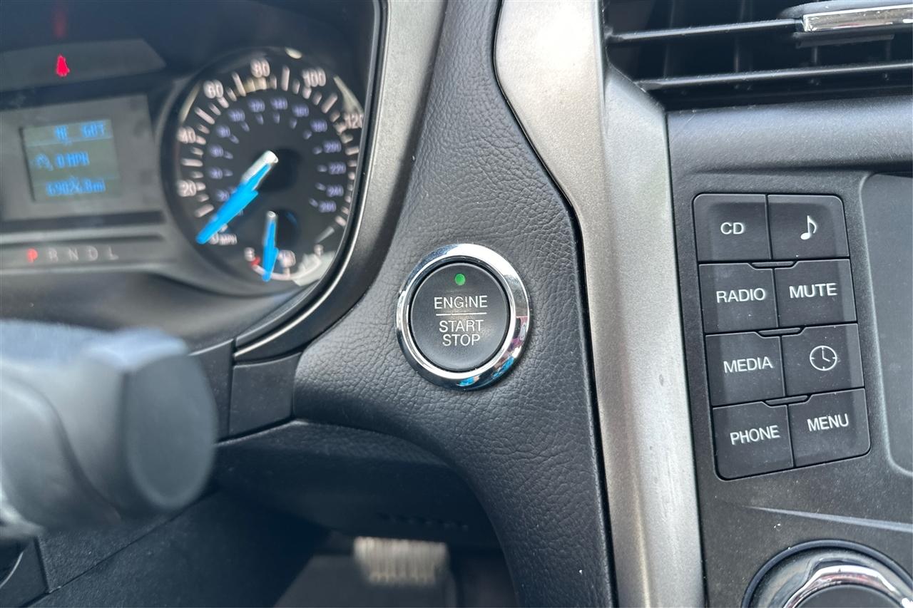 Ford Fusion S 4D Sedan 2017