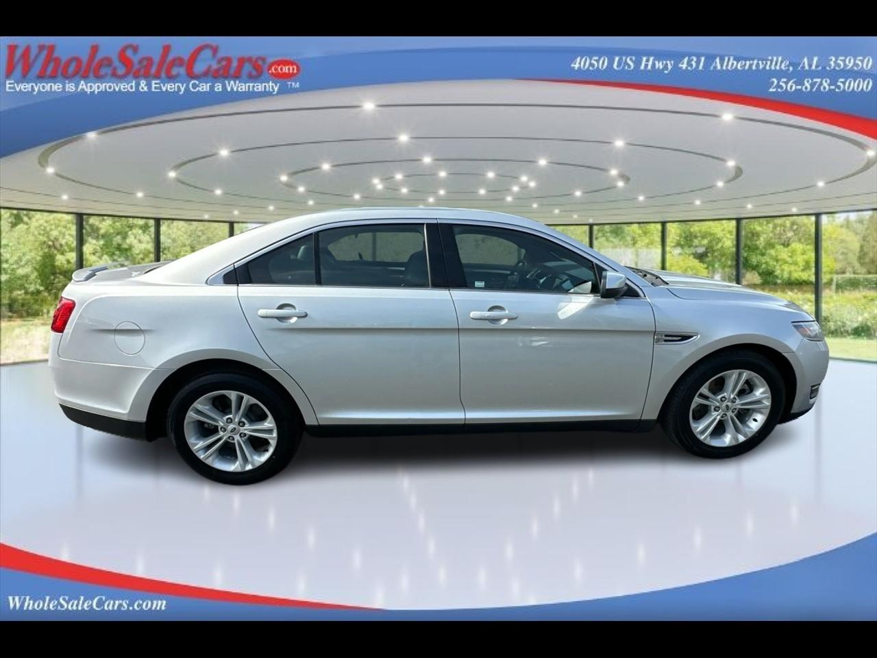 2016 Ford Taurus SEL 4D Sedan