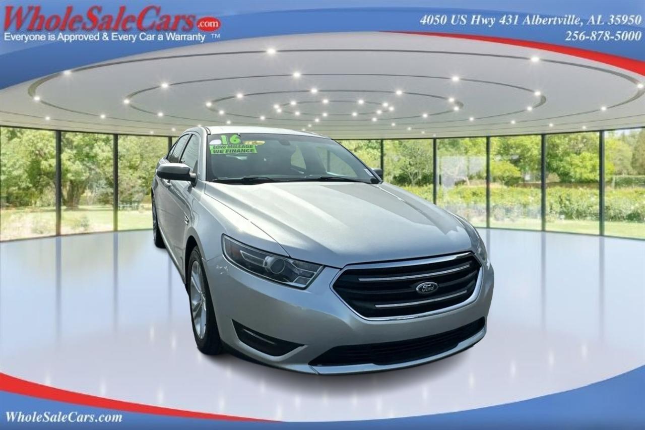 Ford Taurus SEL 4D Sedan 2016
