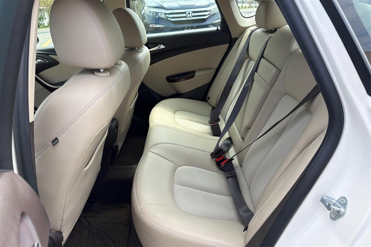 Buick Verano Convenience 4D Sedan 2015