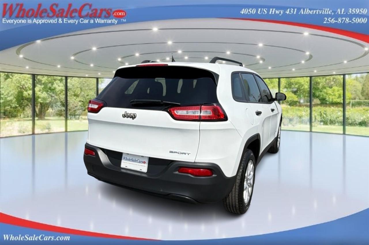 Jeep Cherokee Sport 4D SUV FWD 2017