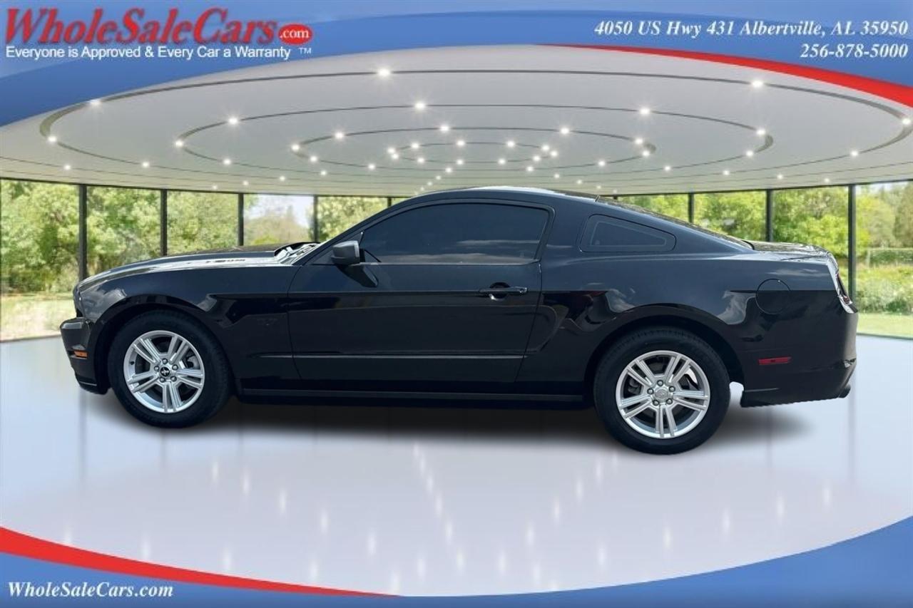 Ford Mustang Base 2D Coupe 2013