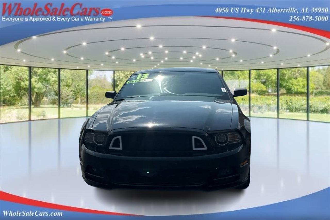 Ford Mustang Base 2D Coupe 2013