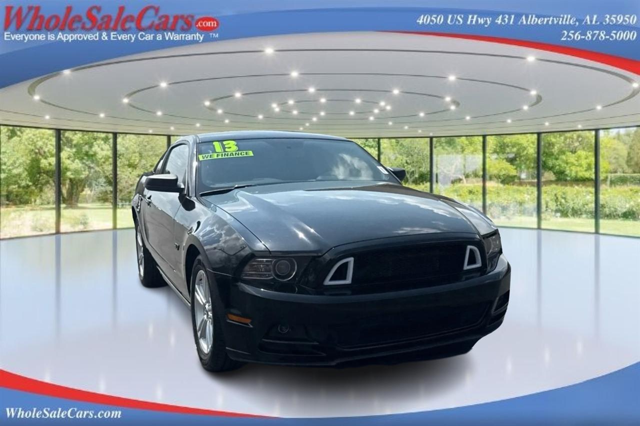 Ford Mustang Base 2D Coupe 2013