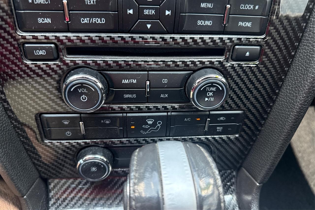 Ford Mustang Base 2D Coupe 2013